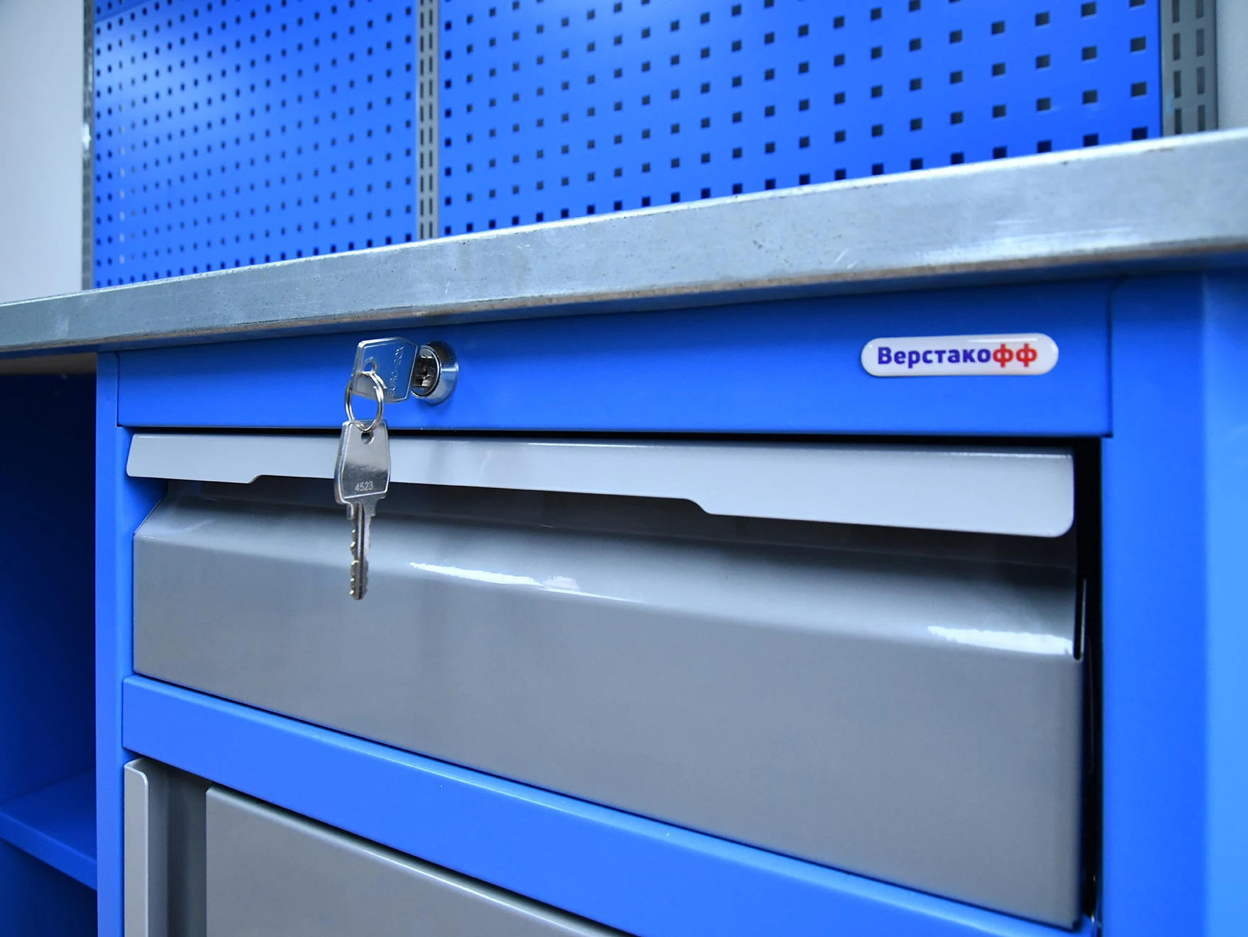 Верстак слесарный TNC 201.57.3-2