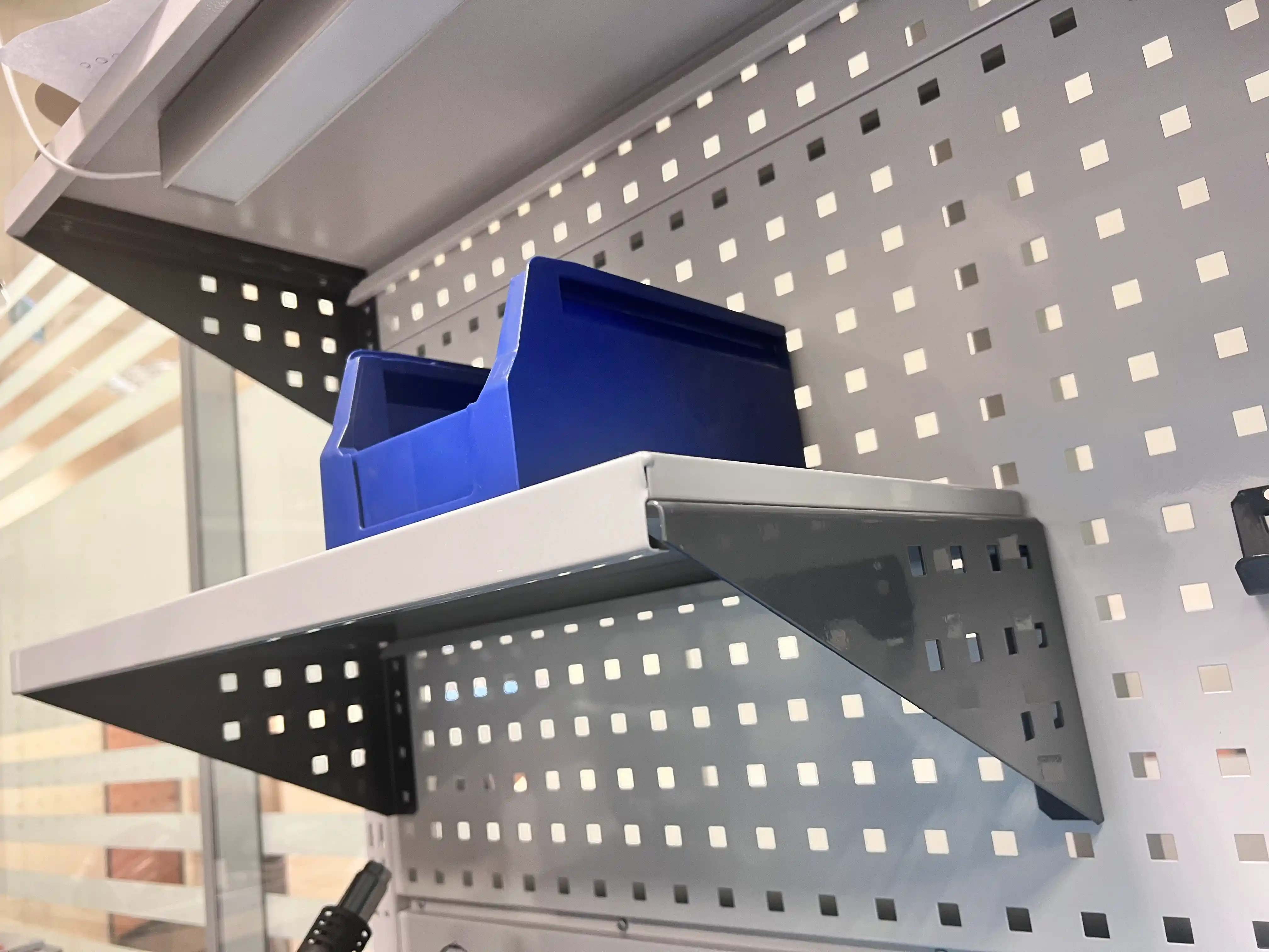 CTR 1602.L34.5-1 Верстак слесарный 1670x1593x743 мм